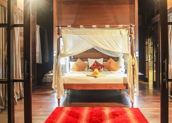 Tropica Shipwreck Lembongan Holiday park 2*